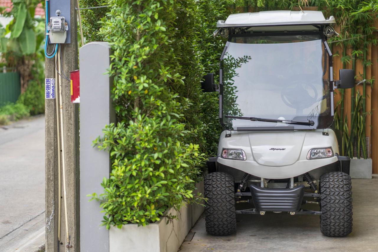 Resort V - Mrt Huai Khwang Bangkok Kültér fotó