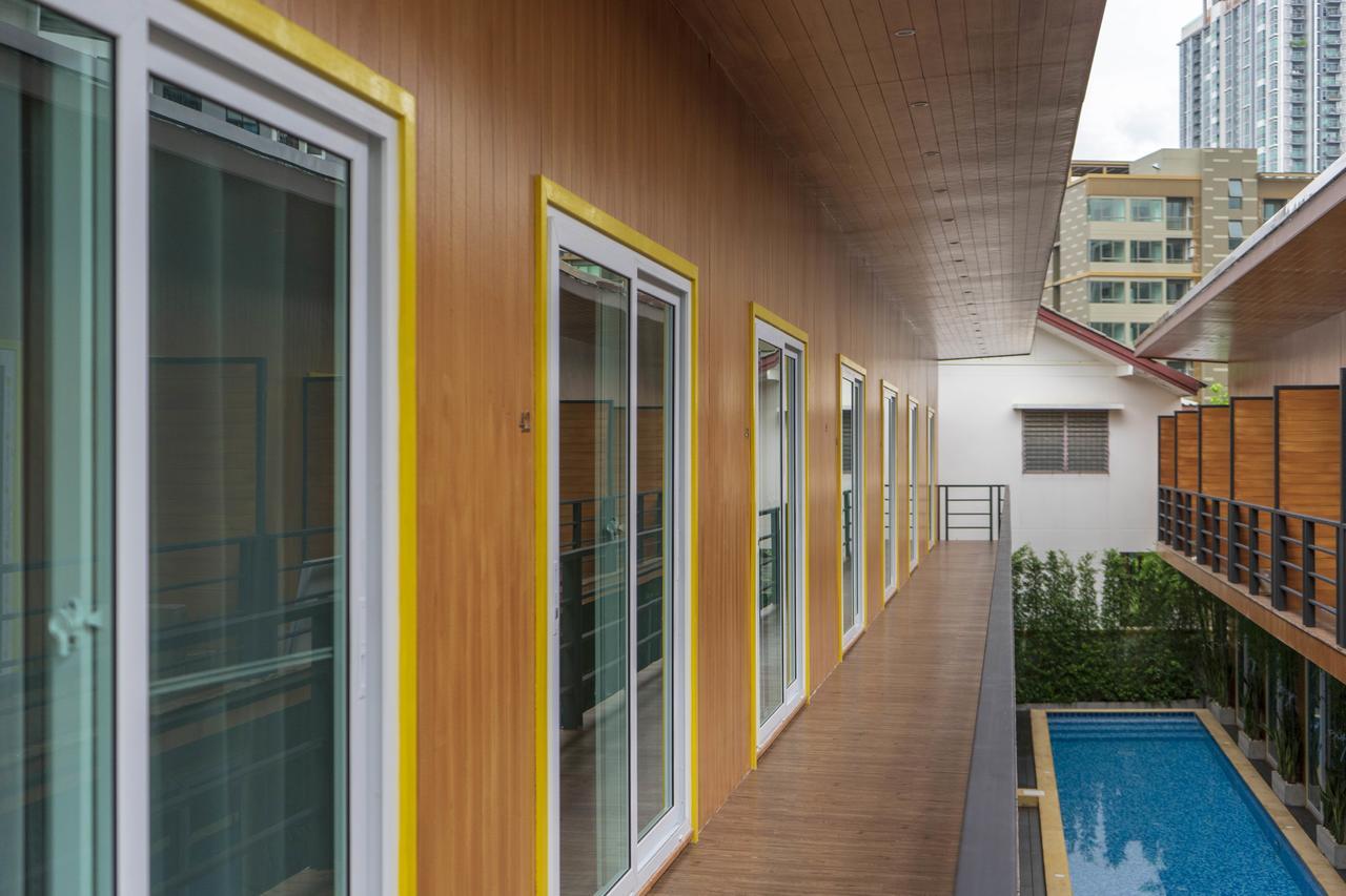 Resort V - Mrt Huai Khwang Bangkok Kültér fotó